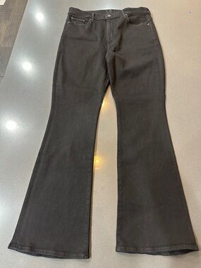 MOTHER The Weekender Mid Rise Flare Jeans 34 EUC Nighty Night